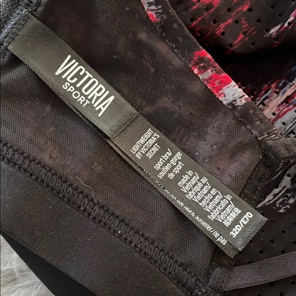 VSX Padded Sports Bra Size 32D - Picture 6 of 7